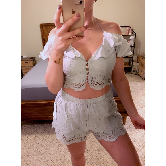 Tobi Two-Piece Light Grey/Blue Shorts &Crop Halter - Picture 1 of 6
